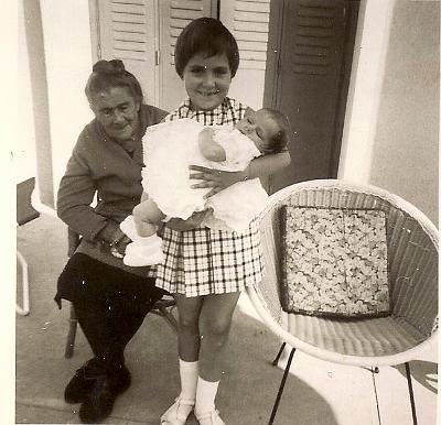 Abuelita0001
