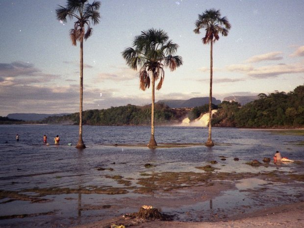 Venezuela (1986)